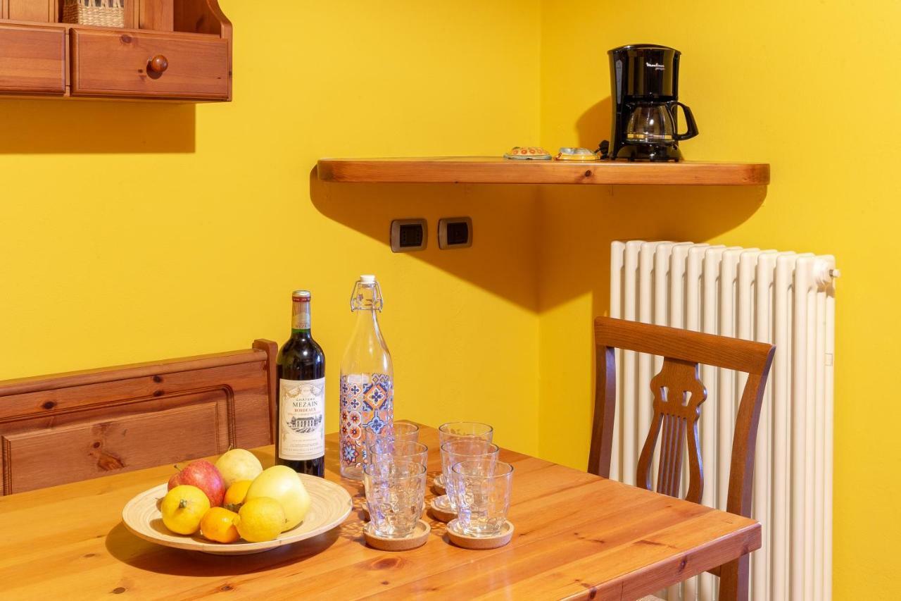 リエルナ Casa Giuliaヴィラ エクステリア 写真